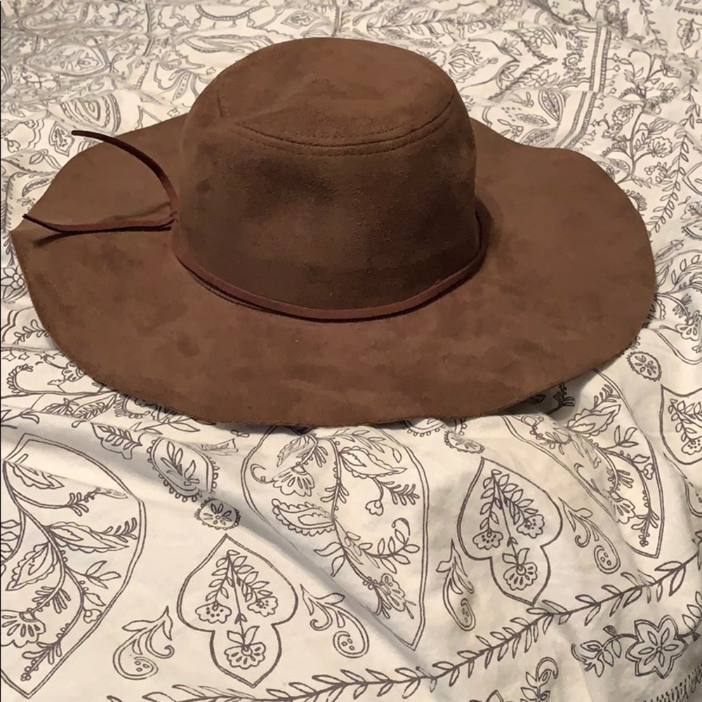 Francescas Floppy Round Hat